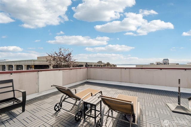 22 John St Unit 10, Seattle, WA 98109 - view of patio featuring a balcony