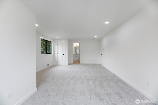 9828 33rd Dr SE, Everett, WA 98208 - unfurnished room with recessed lighting, light colored carpet, and baseboards
