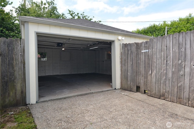 3159 Florida St, Longview, WA 98632 - view of detached garage
