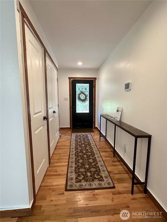 1360 Colchester Dr SE, Port Orchard, WA 98366 - foyer featuring light wood-style flooring, baseboards, and recessed lighting