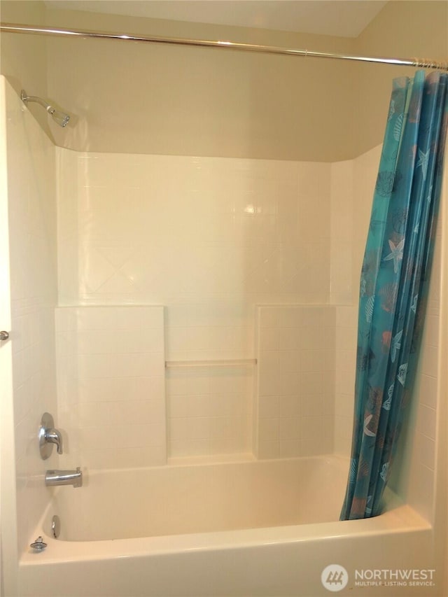 1080 Greenview Ct SW, Ocean Shores, WA 98569 - bathroom with shower / tub combo with curtain