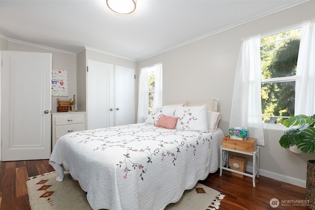 1701 W Yakima Ave, Yakima, WA 98902 - bedroom with multiple windows, wood finished floors, baseboards, and crown molding