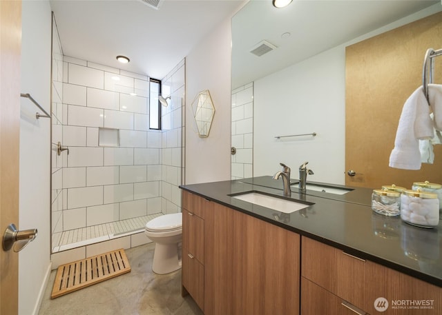 23692 Cliffe Pointe Rd NW Unit 6B, Quincy, WA 98848 - full bath featuring vanity, toilet, and tiled shower