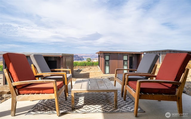23692 Cliffe Pointe Rd NW Unit 6B, Quincy, WA 98848 - view of patio / terrace featuring an outdoor living space