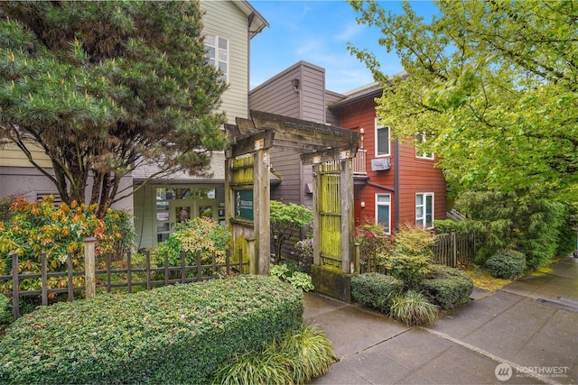 1515 E Yesler Way Unit 406, Seattle, WA 98122 - photo 1
