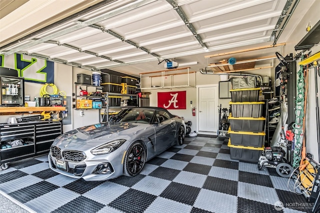 912 77th Dr SE, Lake Stevens, WA 98258 - garage with a garage door opener