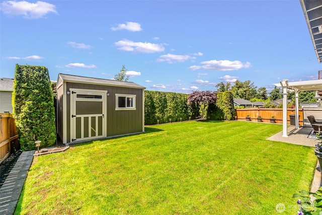 912 77th Dr SE, Lake Stevens, WA 98258 - view of yard with a patio