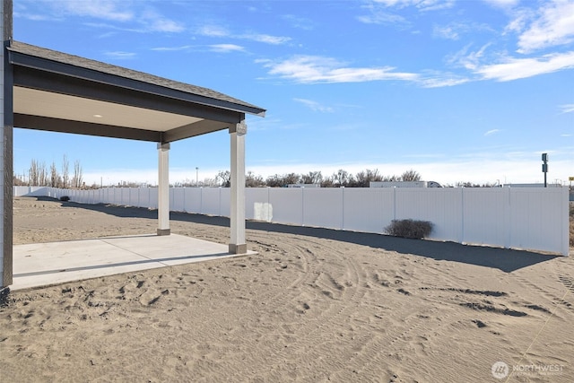 4247 W Sandy Ct, Moses Lake, WA 98837 - fenced backyard featuring a patio area