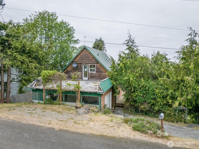 300 N St, Sequim, WA 98382 - view of front of house featuring metal roof