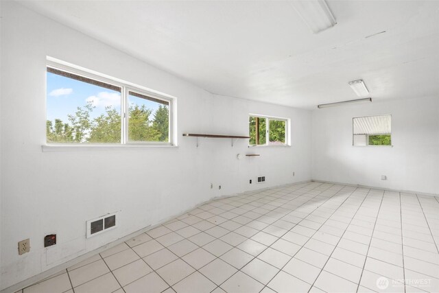 300 N St, Sequim, WA 98382 - view of empty room