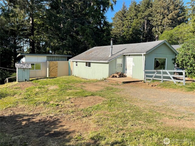 712 Copalis Beach Rd, Copalis Beach, WA 98535 - photo 1