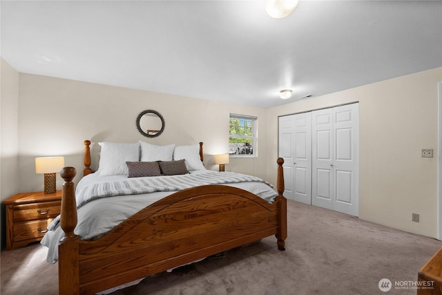 12012 County Line Rd E, Edgewood, WA 98372 - carpeted bedroom with a closet