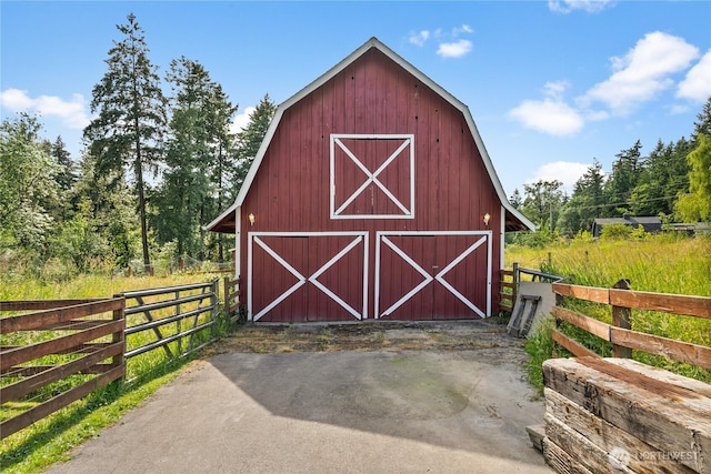 12012 County Line Rd E, Edgewood, WA 98372 - view of barn