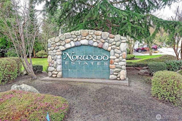 7318 Centerville Ct Unit 304, Stanwood, WA 98292 - view of community / neighborhood sign