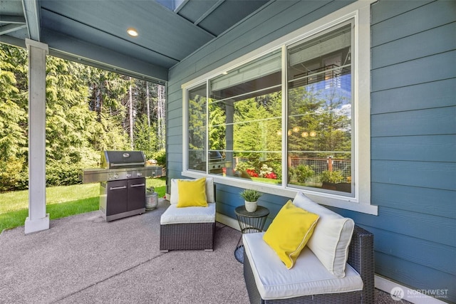 21888 SE 5th Pl, Sammamish, WA 98074 - view of patio / terrace