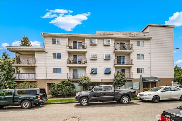 12056 15th Ave NE Unit 204, Seattle, WA 98125 - view of apartment building / complex