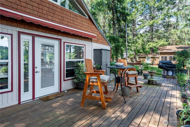 711 E Herron Blvd NW, Lakebay, WA 98349 - wooden deck with area for grilling