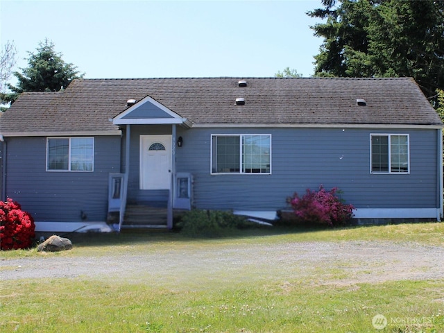 9020 Corbin Dr, Everett, WA 98204 - view of front facade featuring a front yard and a shingled roof