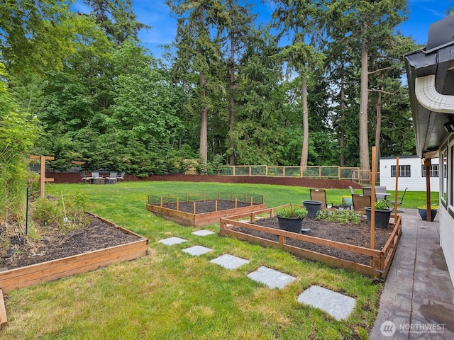 957 SW Camano Dr, Camano Island, WA 98282 - view of yard featuring a garden