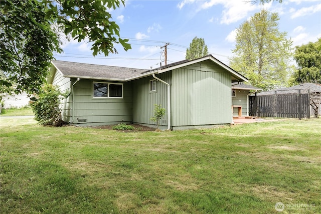 1020 SW Bowmer St, Oak Harbor, WA 98277 - view of home's exterior