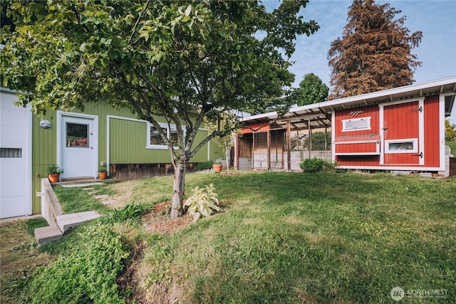 9202 3rd Ave NW, Seattle, WA 98117 - view of green lawn