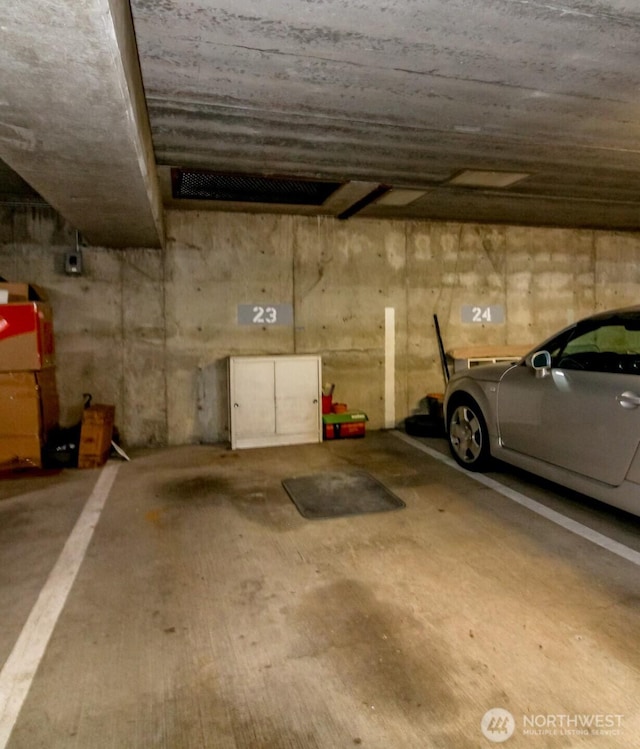 1526 Alki Ave SW Unit 303, Seattle, WA 98116 - view of parking deck