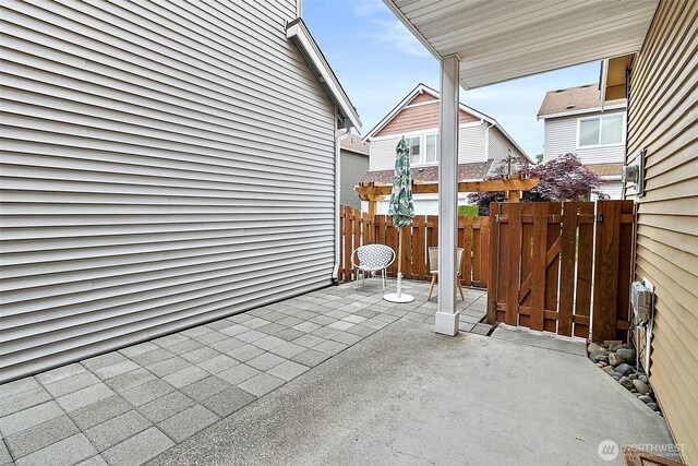 6499 Francis Loop SE, Auburn, WA 98092 - view of patio / terrace