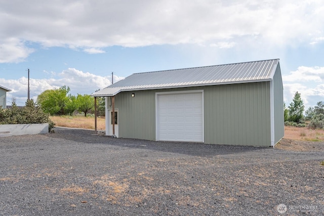 12009 NW Dodson Rd, Ephrata, WA 98823 - detached garage featuring gravel driveway