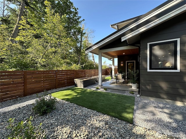 574 Creston Ct, Bellingham, WA 98226 - view of yard with a patio