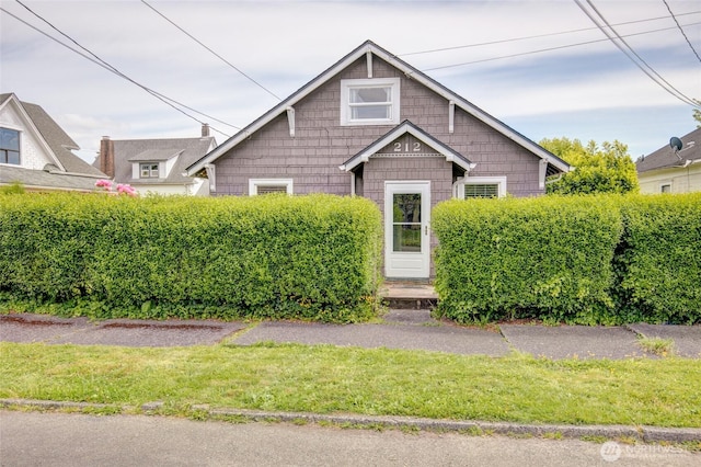 212 Hayes St, Hoquiam, WA 98550 - view of bungalow-style home