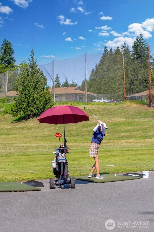 3726 SW 313th St, Federal Way, WA 98023 - view of community with a lawn