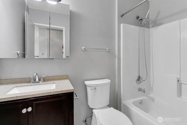 10903 Paine Field Way, Everett, WA 98204 - full bathroom featuring vanity, toilet, and shower / bathtub combination