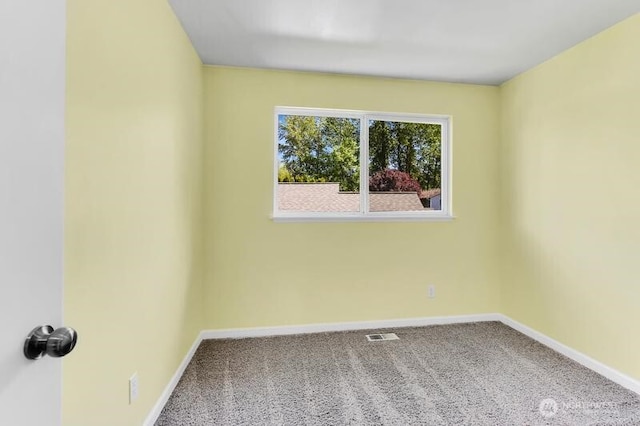 10903 Paine Field Way, Everett, WA 98204 - empty room featuring baseboards and carpet