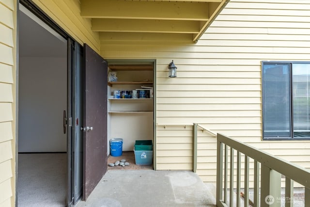 310 S 11th St Unit 106, Mount Vernon, WA 98274 - view of balcony