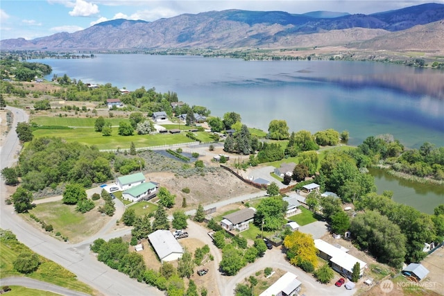 6 Elgin Way, Oroville, WA 98844 - bird's eye view of a water and mountain view