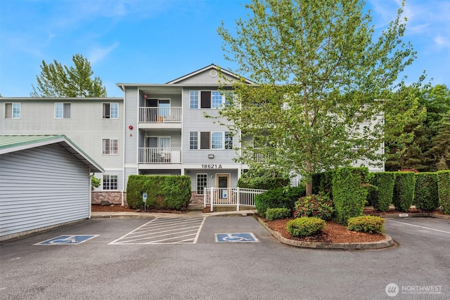 18621 Blueberry Ln Unit A104, Monroe, WA 98272 - view of property with uncovered parking
