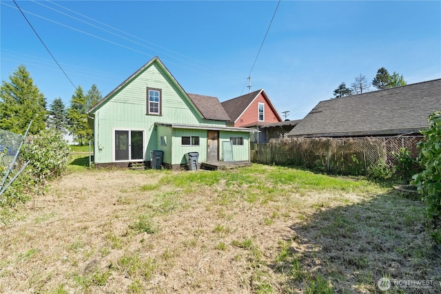 1109 River St, Hoquiam, WA 98550 - rear view of house featuring board and batten siding