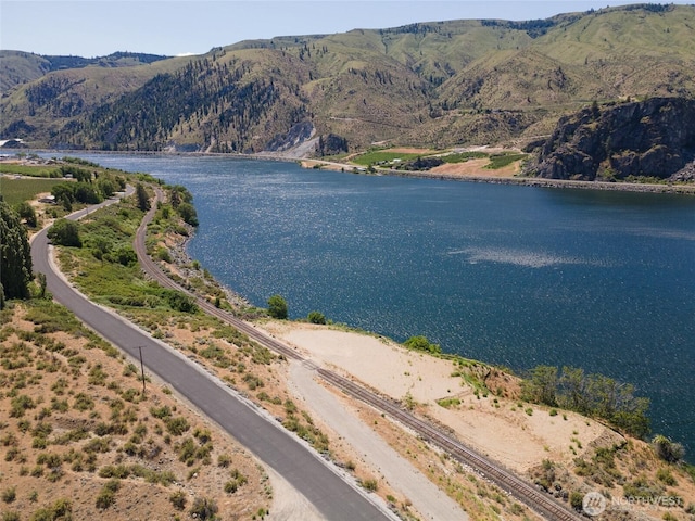 2523 Stayman Flats Rd, Chelan, WA 98816