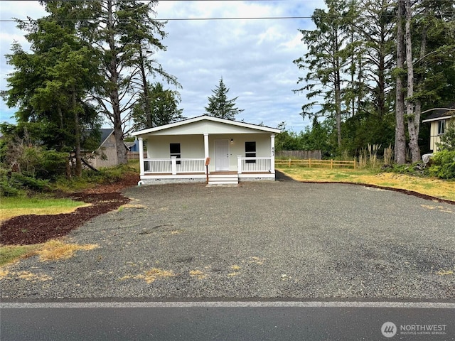 543 Dolphin Ave NE, Ocean Shores, WA 98569 - photo 2