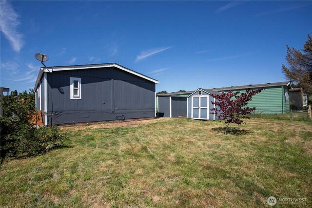 300 SW 7th Ave Unit 127, Battle Ground, WA 98604 - view of yard with a storage shed