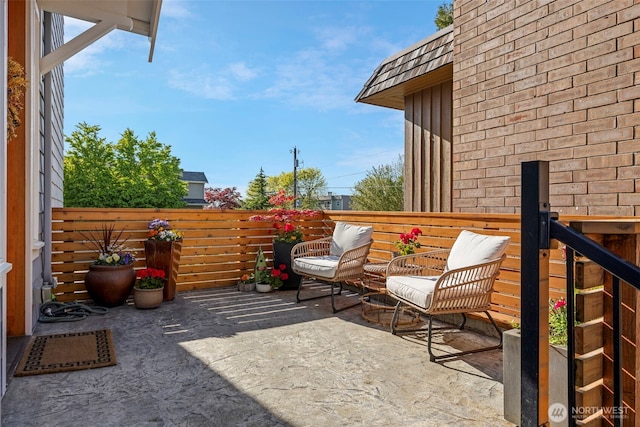 656 Daley St Unit 102, Edmonds, WA 98020 - view of patio