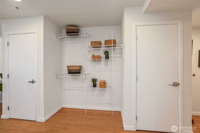 17 W Mercer St Unit 218, Seattle, WA 98119 - view of closet