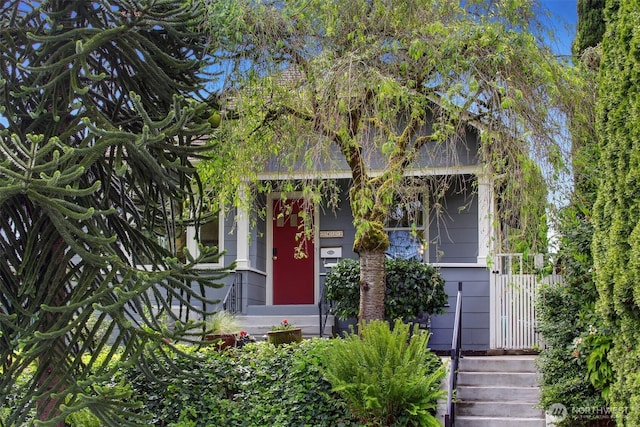 2433 E Valley St, Seattle, WA 98112 - view of front of home