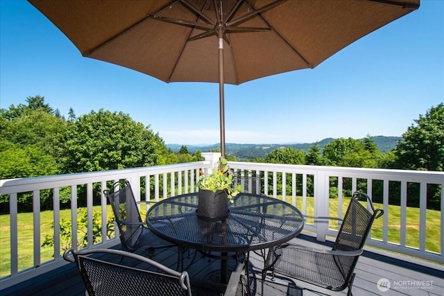 1259 Insel Rd, Woodland, WA 98674 - deck with outdoor dining space