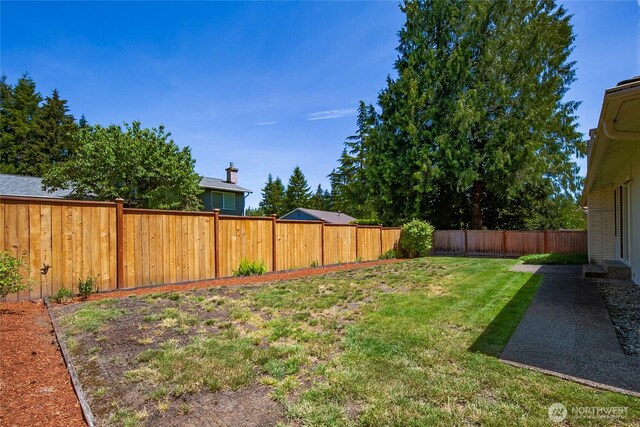14210 NE 63rd Ct, Redmond, WA 98052 - view of yard