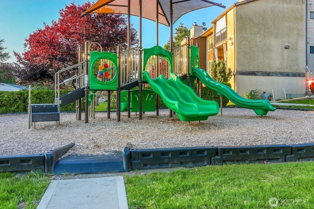 14513 127th Ln NE Unit N46, Kirkland, WA 98034 - view of communal playground