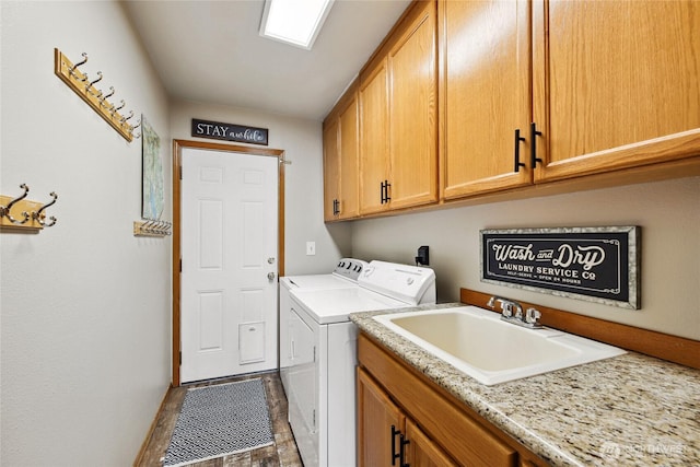 1051 Yellowstone, Snoqualmie Pass, WA 98068 - laundry area featuring washer and clothes dryer, cabinet space, and baseboards