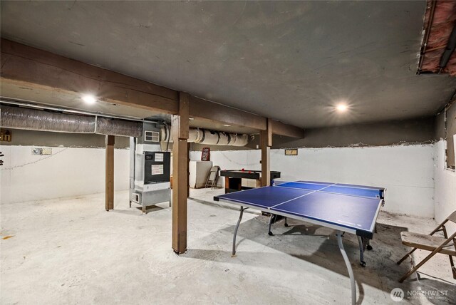 1051 Yellowstone, Snoqualmie Pass, WA 98068 - recreation room with unfinished concrete flooring