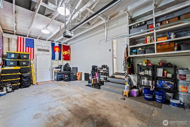 140 Tremont St, Port Orchard, WA 98366 - garage with a garage door opener