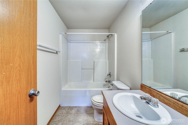 912 Eagle Crest Pl, Port Orchard, WA 98366 - full bath featuring toilet, vanity, and shower / bath combination
